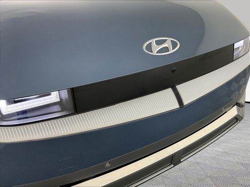 Certified 2024 Hyundai Ioniq 5 Limited AWD/4WD image 33