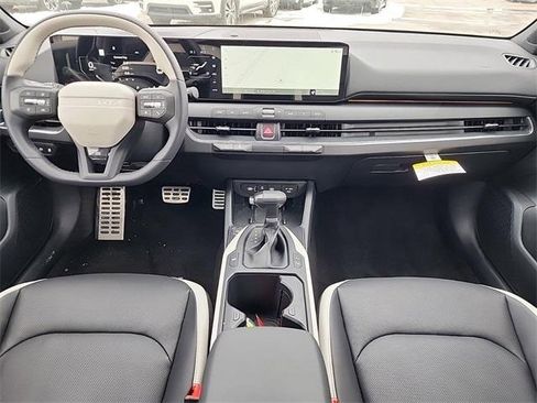 New 2025 Kia K4 GT-Line Turbo image 18