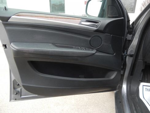 Used 2009 BMW X6 xDrive35i image 26