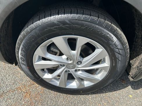 Used 2019 Hyundai Tucson Value image 12