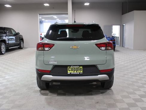 New 2026 Chevrolet TrailBlazer LT w/ Convenience Package AWD/4WD image 9