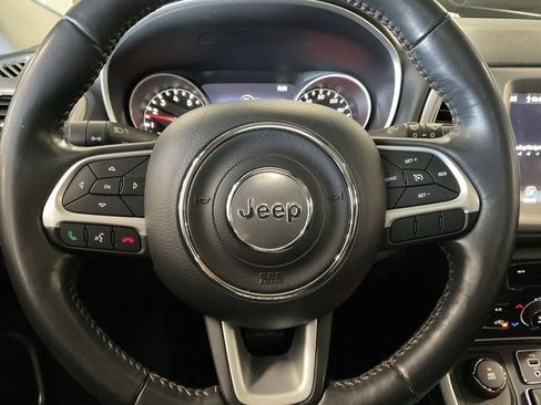 Used 2018 Jeep Compass Latitude w/ Popular Equipment Group image 12