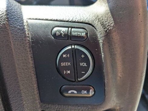 Used 2015 Ford F550 4x4 Regular Cab Super Duty image 17