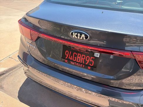 Used 2021 Kia Forte LXS FWD image 12