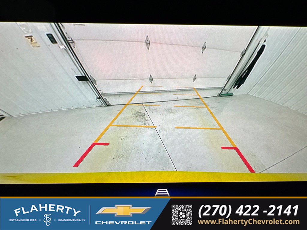 Used 2024 Chevrolet Trax RS w/ Driver Confidence Package FWD image 34