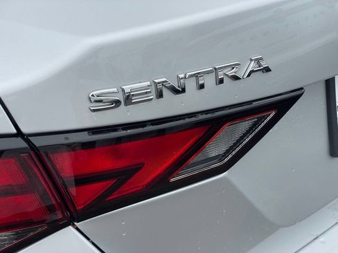 Certified 2023 Nissan Sentra S FWD image 23
