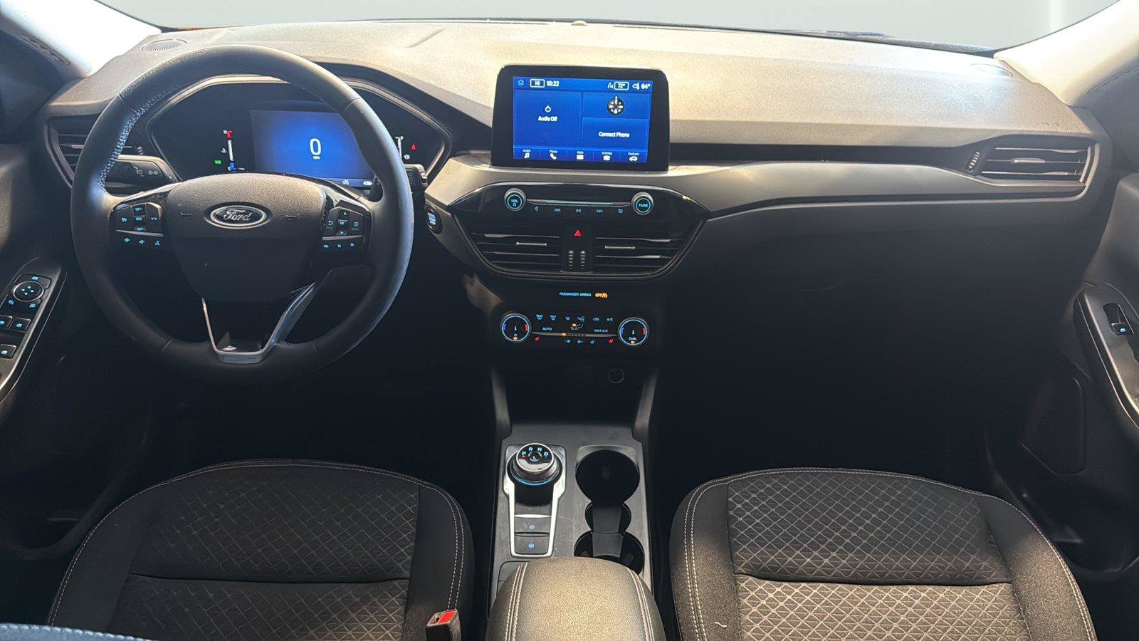 Used 2024 Ford Escape Active w/ Cold Weather Package FWD image 11