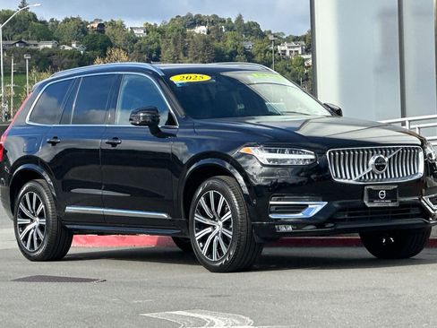 Certified 2025 Volvo XC90 B6 Plus AWD/4WD image 10