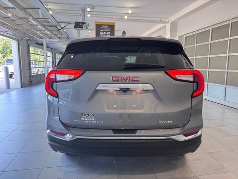 Certified 2023 GMC Terrain SLT AWD/4WD image 6