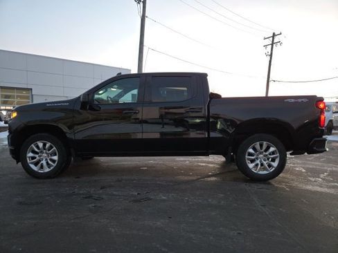 Used 2021 Chevrolet Silverado 1500 Custom image 4