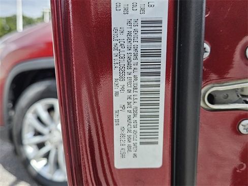 Used 2020 Jeep Cherokee Latitude image 11