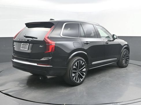 Certified 2026 Volvo XC90 B6 Ultra AWD/4WD image 7