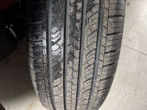 Used 2020 Ford Escape SE image 28