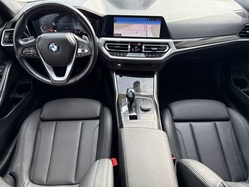 Used 2020 BMW 330i Sedan w/ Convenience Package RWD image 9