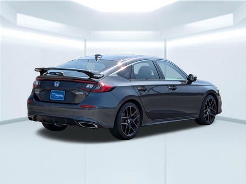Used 2023 Honda Civic Sport Touring image 6