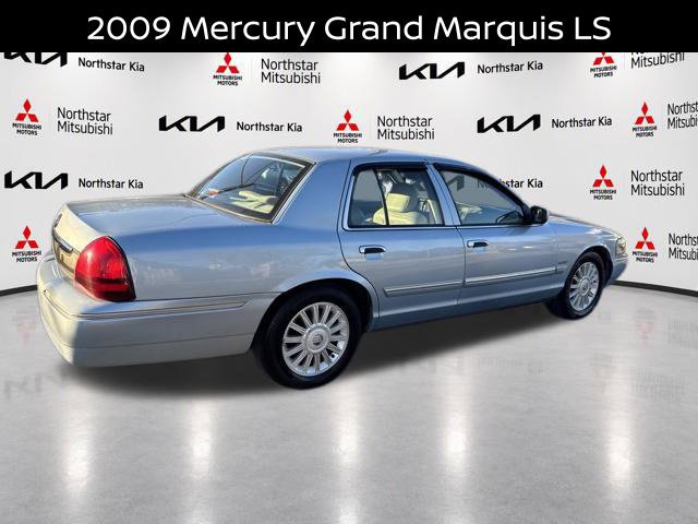 Used 2009 Mercury Grand Marquis LS RWD image 9