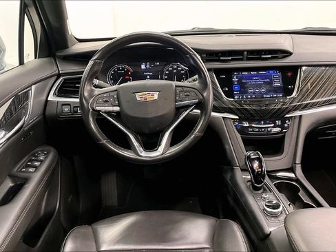 Used 2024 Cadillac XT6 Premium Luxury FWD image 4