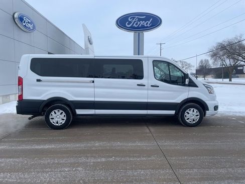 Used 2023 Ford Transit 350 XLT image 14