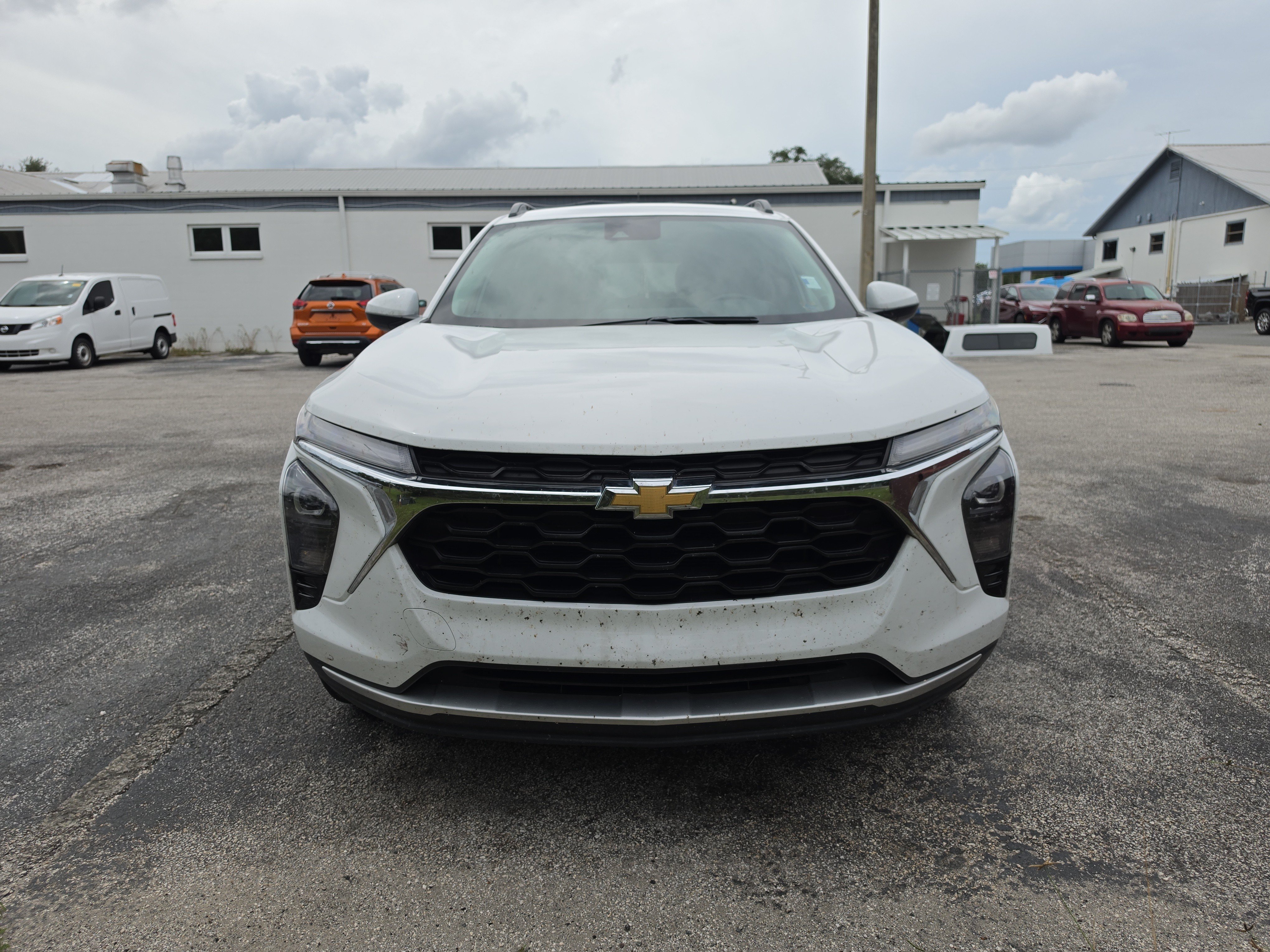 Used 2024 Chevrolet Trax LT w/ Driver Confidence Package FWD image 8