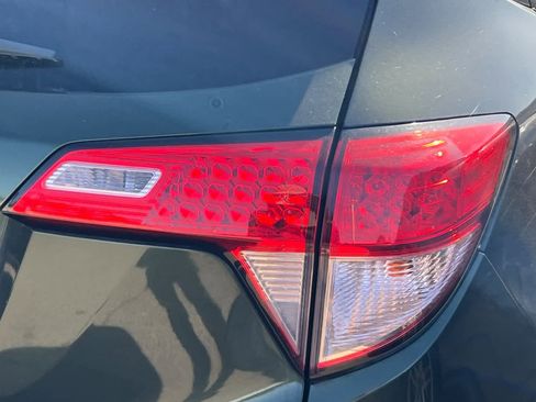 Used 2016 Honda HR-V EX image 18