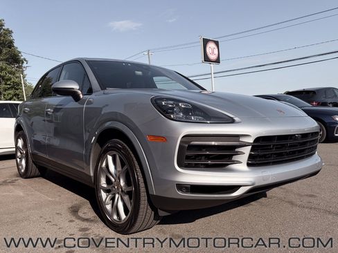 Used 2021 Porsche Cayenne AWD/4WD image 4