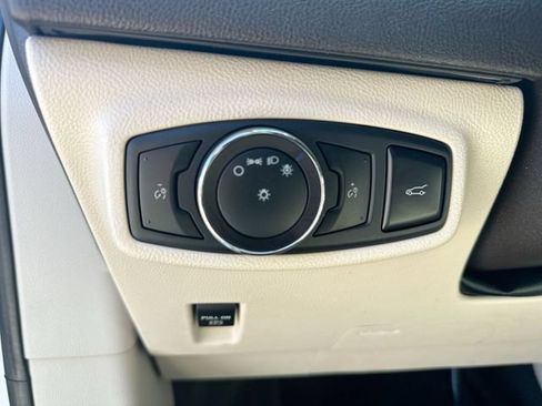 Used 2019 Lincoln MKC Reserve AWD/4WD image 53