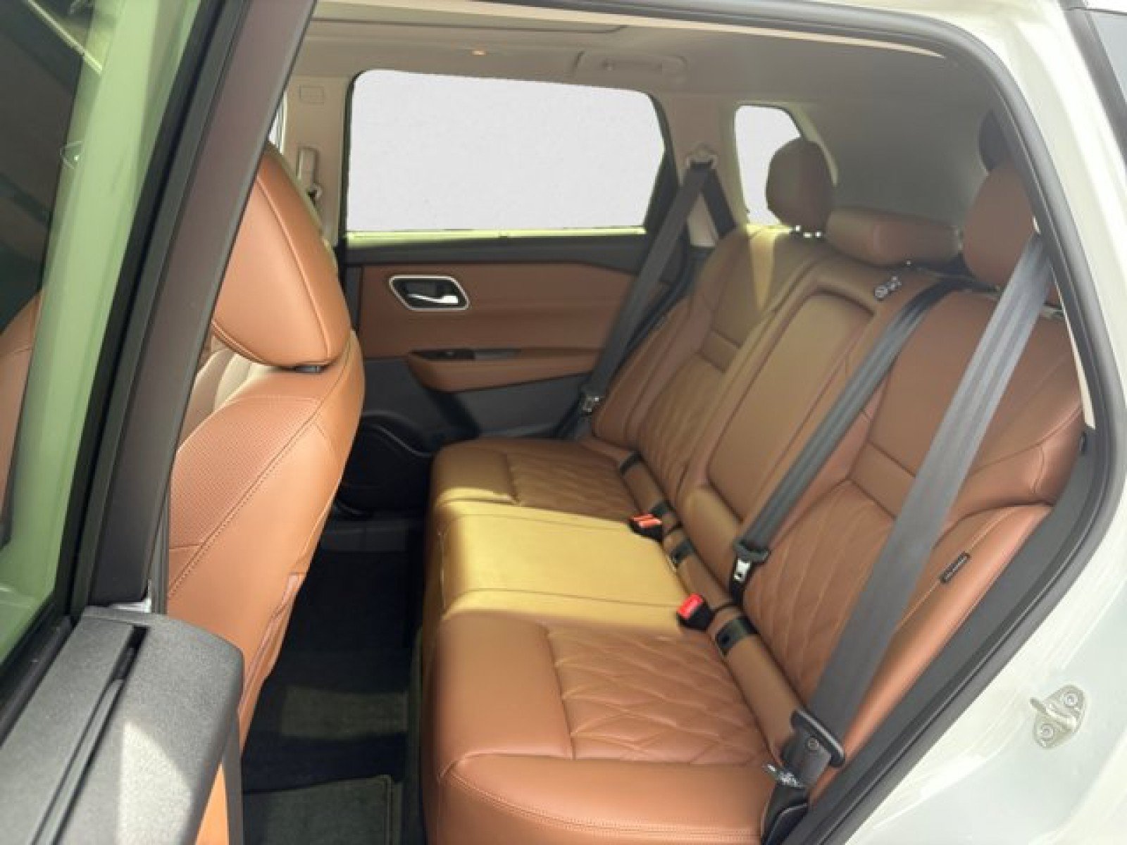 Used 2026 Nissan Rogue Platinum w/ Platinum Premium Package AWD/4WD image 18