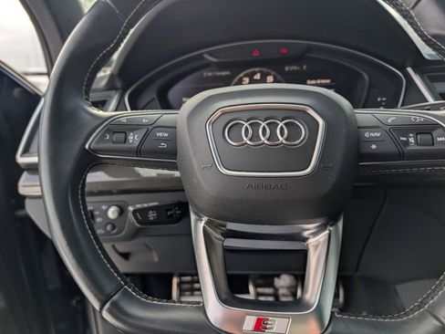 Used 2019 Audi SQ5 Prestige w/ Prestige Package image 32