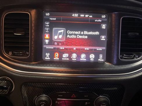 Used 2016 Dodge Charger SXT w/ AWD Plus Group image 17