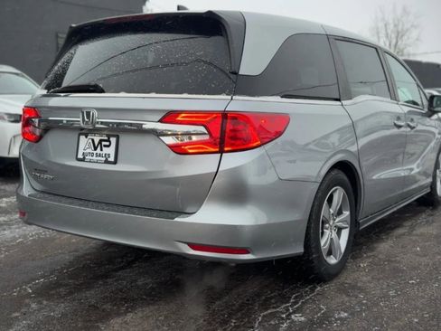 Used 2018 Honda Odyssey EX image 2