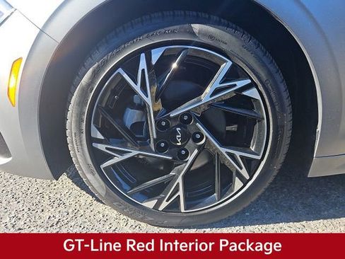 Used 2025 Kia K5 GT-Line w/ GT-Line Premium Package image 3
