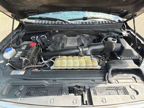 Used 2020 Ford Expedition Limited w/ Equipment Group 303A AWD/4WD image 35