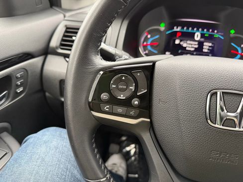 Used 2020 Honda Pilot Touring image 45