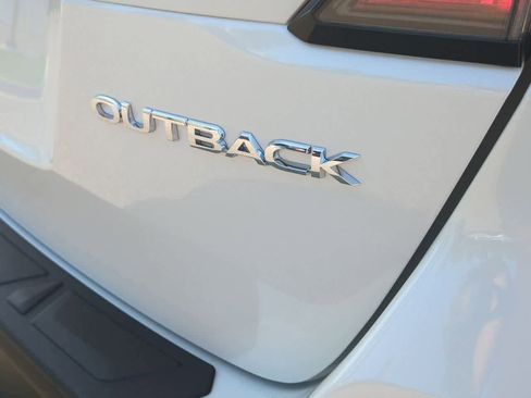 Used 2025 Subaru Outback Premium w/ Popular Package #1A image 12