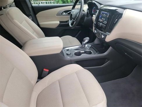 Certified 2023 Chevrolet Traverse LS image 24