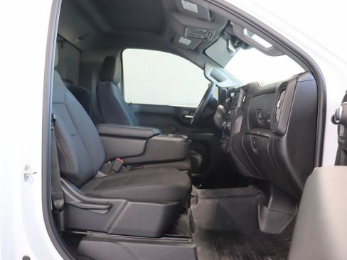 Used 2025 Chevrolet Silverado 2500 W/T w/ WT Convenience Package RWD image 17