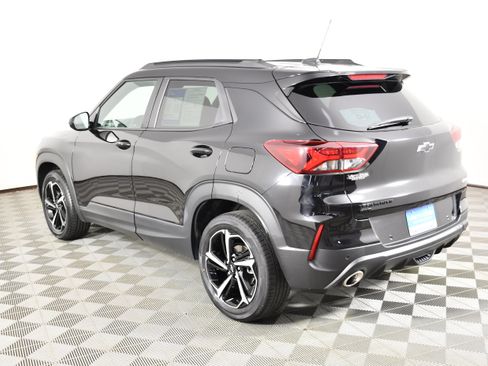 Used 2023 Chevrolet TrailBlazer RS w/ Sun and Liftgate Package AWD/4WD image 8