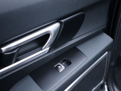 New 2025 Kia Telluride S image 13