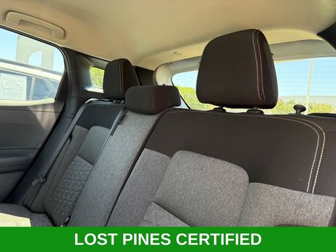 Used 2025 Nissan Kicks SV FWD image 16