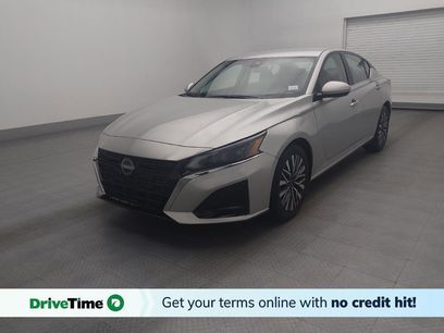Used 2023 Nissan Altima 2.5 SV