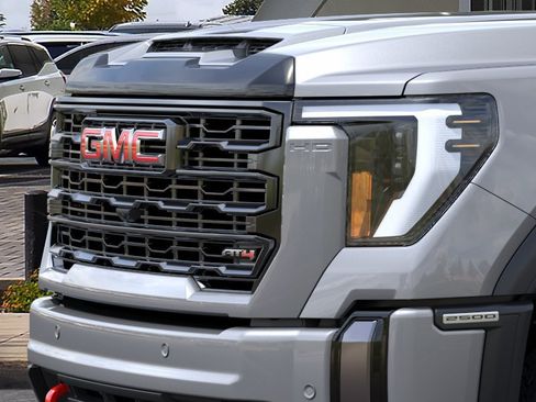 New 2026 GMC Sierra 2500 AT4 w/ AT4 Premium Plus Package AWD/4WD image 13