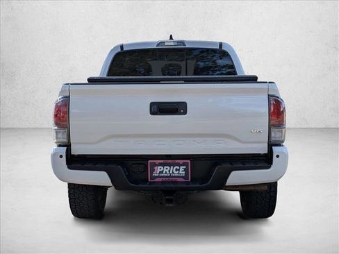 Used 2023 Toyota Tacoma TRD Off-Road image 6