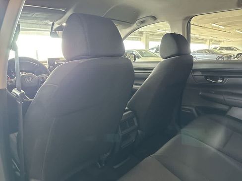 Used 2025 Honda CR-V LX image 22