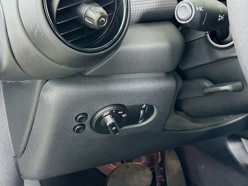 Used 2015 MINI Cooper 2-Door Hardtop FWD image 10