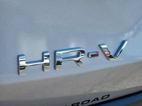 Certified 2026 Honda HR-V LX image 29