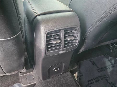 Used 2022 Ford Escape SEL w/ SEL Stealth AWD Package image 18