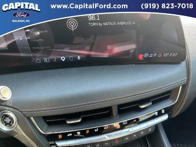 Used 2025 Cadillac CT5 V w/ Technology Package RWD image 27
