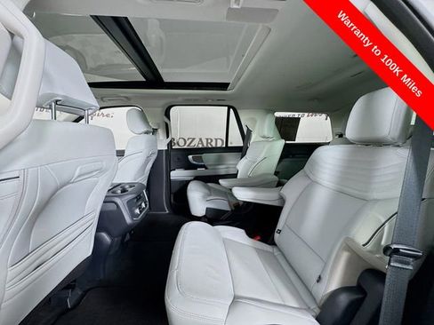 Certified 2025 Ford Expedition Platinum w/ Platinum Ultimate Package AWD/4WD image 30