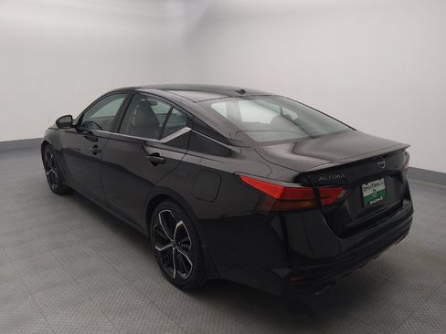 Used 2024 Nissan Altima 2.5 SR FWD image 5