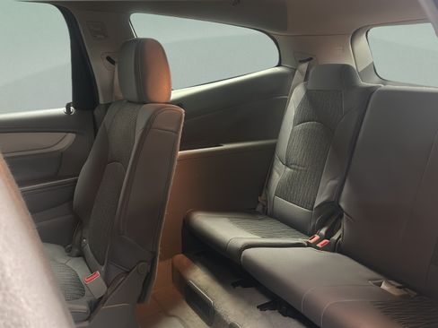 Used 2015 Chevrolet Traverse LS FWD image 25